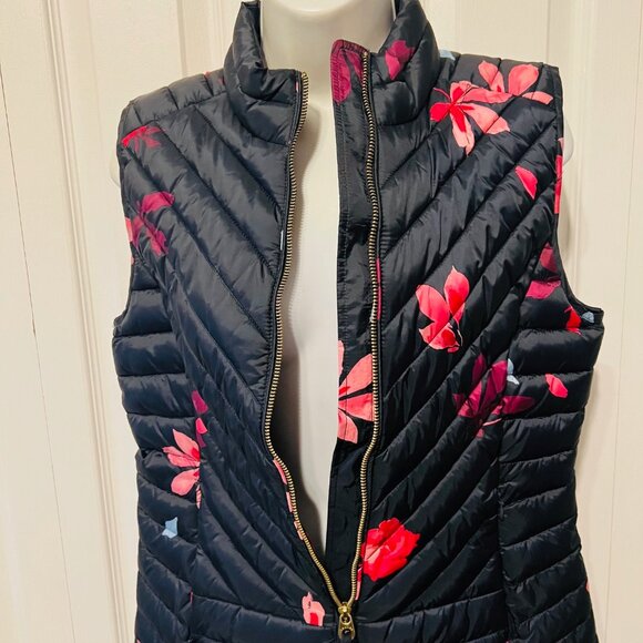 Joules Jackets & Blazers - Joules-Women's Puffer Floral Navy Blue Vest-Great Britain-Size 8 US-Warm-Travel